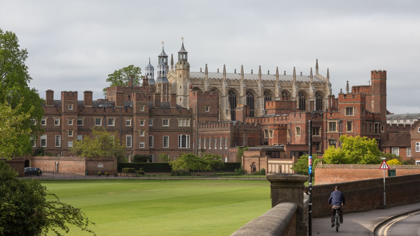 admission-to-eton-college-studycor